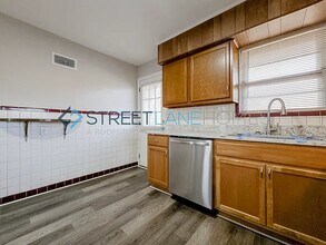 1740 Carolyn Park Dr in St. Louis, MO - Building Photo - Building Photo