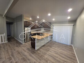 1038 Rossiter Dr in Dayton, OH - Building Photo - Building Photo