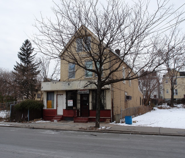 785 Bergen St in Newark, NJ - Building Photo - Building Photo