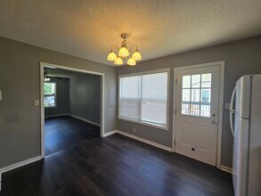 121 Waterford Dr in Oak Grove, KY - Building Photo - Building Photo