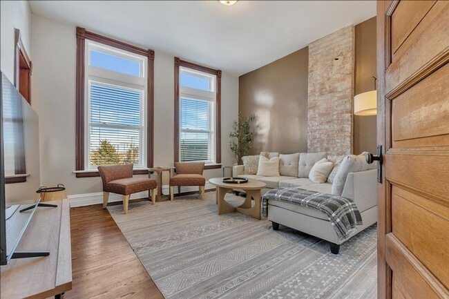 property at 2965 Pacific St