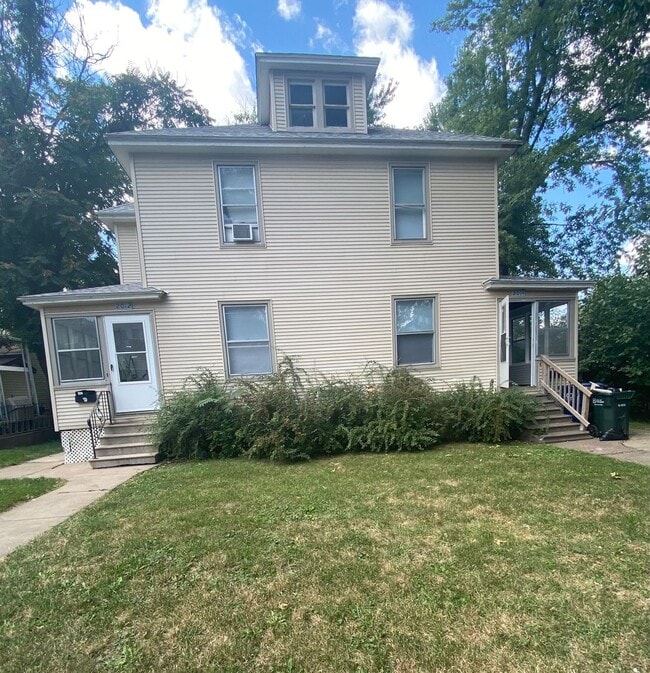 property at 2012-2014 Leclaire St