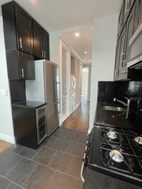 420 W 51st St, Unit APT 5 in New York, NY - Building Photo - Building Photo