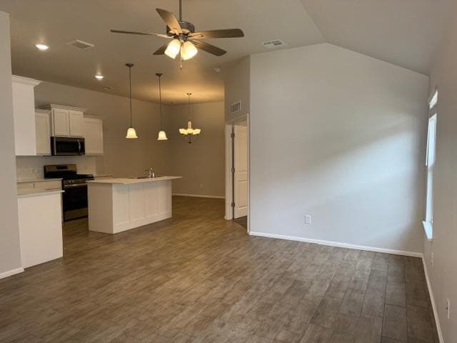2421 Finesilver Ln in Oklahoma City, OK - Building Photo - Building Photo
