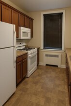 273 Avenue A in Bayonne, NJ - Building Photo - Building Photo