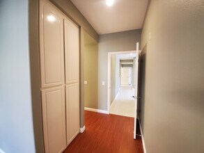 1404 Reggio Aisle, Unit NA in Irvine, CA - Building Photo - Building Photo