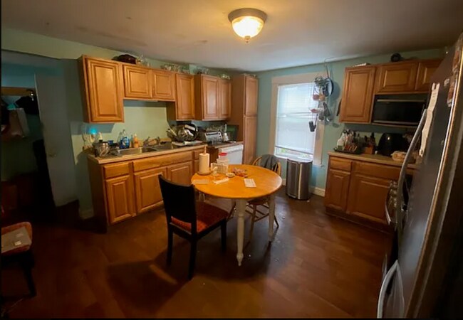 14 Everett St in Somerville, MA - Building Photo - Building Photo