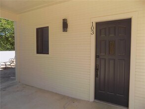 2605 Enfield Rd in Austin, TX - Foto de edificio - Building Photo