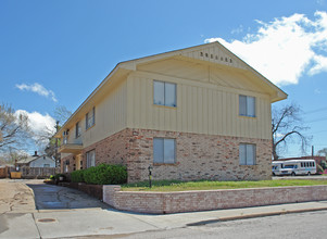 1137 S Victor Ave in Tulsa, OK - Building Photo - Building Photo