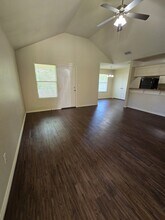 15187 County Rd 195 in Tyler, TX - Building Photo - Building Photo