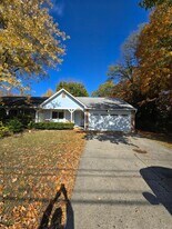 4690 W 52nd St in Indianapolis, IN - Building Photo