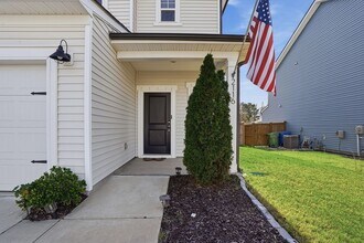 2116 Water Marsh Trl in Fuquay Varina, NC - Building Photo - Building Photo