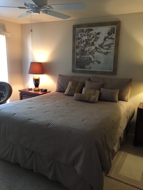 48892 Eisenhower Dr in Indio, CA - Building Photo - Building Photo