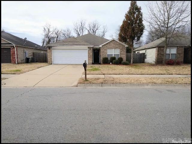 property at 316 Saunders Dr