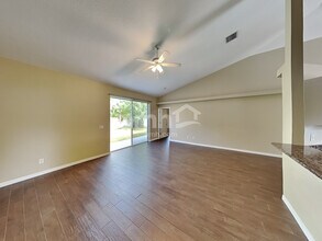 1403 22nd Ave W in Palmetto, FL - Building Photo - Building Photo