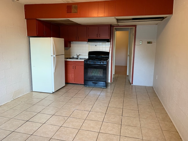 property at 136 S 10th St