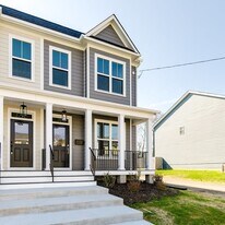 2224 Perry St in Richmond, VA - Building Photo