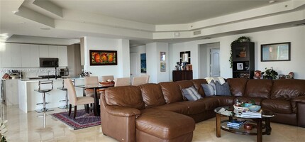 1395 S Ocean Blvd, Unit # 7A in Pompano Beach, FL - Building Photo - Building Photo