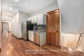 432 Thomas St SE in Grand Rapids, MI - Building Photo - Building Photo