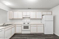 400 Timberlake Trail photo'