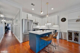 1035 W Madison St in Chicago, IL - Building Photo - Building Photo