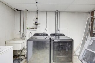 8427 Snowden Oaks Pl in Laurel, MD - Building Photo - Building Photo