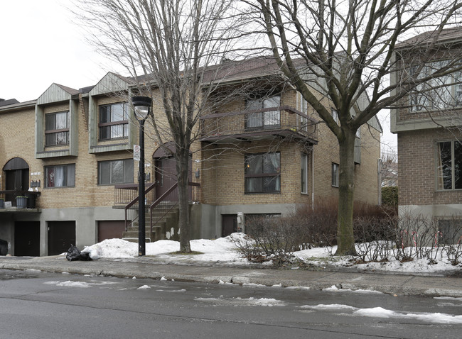 8750-8758 Papineau in Montréal, QC - Building Photo - Primary Photo