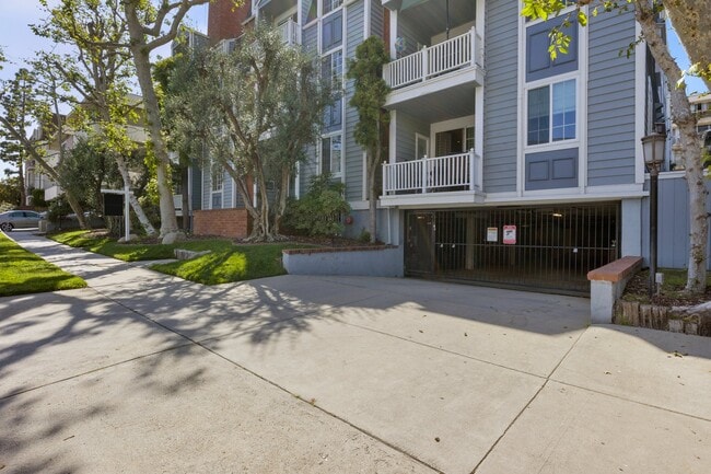 property at 11667 Gorham Ave