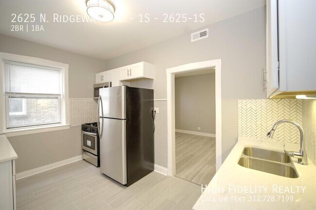 2625 N Ridgeway Ave in Chicago, IL - Building Photo - Building Photo