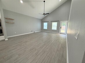 6609 Ranchito Dr in Austin, TX - Building Photo - Building Photo