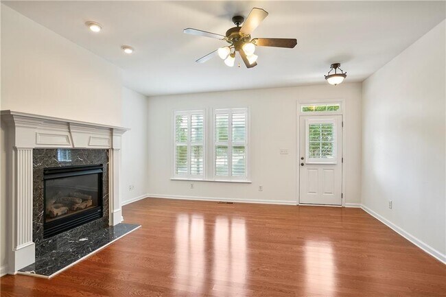 4398 Village Field Place in Suwanee, GA - Building Photo - Building Photo