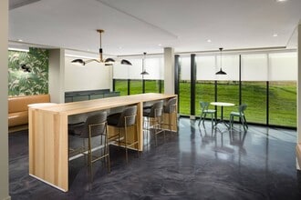 Boardwalk at Research Park in Huntsville, AL - Foto de edificio - Building Photo