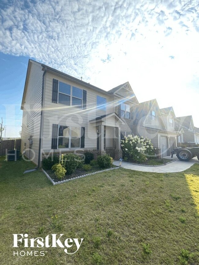 property at 2027 Massey Ln