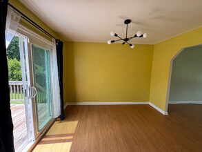 11943 Birchview Dr in Clinton, MD - Building Photo - Building Photo