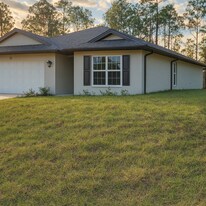 3107 35th St W in Lehigh Acres, FL - Building Photo