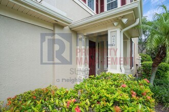 7946 Tybee Ct in University Park, FL - Building Photo - Building Photo