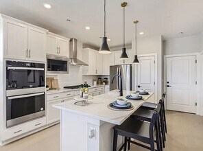 1927 Zephyr Rd in Fort Collins, CO - Building Photo - Building Photo