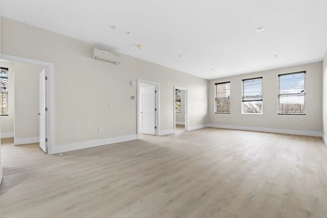 66 Emerson St in Haverhill, MA - Building Photo - Building Photo