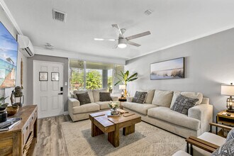 119 W Suwannee Ln in Cocoa Beach, FL - Building Photo - Building Photo