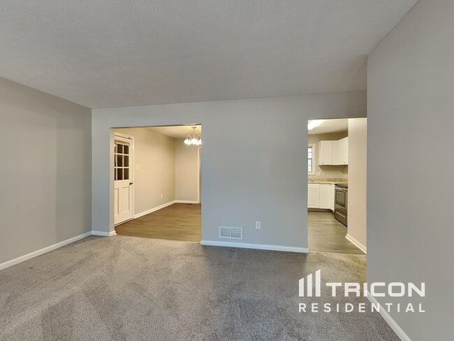 1382 Peggy Ln NW in Conyers, GA - Building Photo - Building Photo