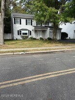 11 Applebey St in Eatontown, NJ - Building Photo