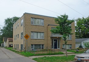 117 34th St W Apartments