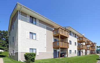 Evergreen Terrace in Des Moines, IA - Foto de edificio - Building Photo