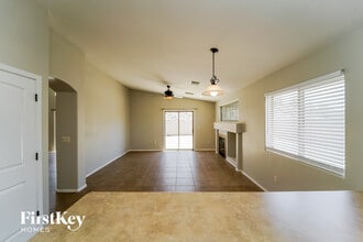 10130 E Corte Madera Fina in Tucson, AZ - Foto de edificio - Building Photo