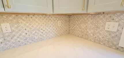 17 Hadley Pl in Medford, MA - Building Photo - Building Photo