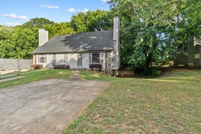 property at 430 Booth Cir SW