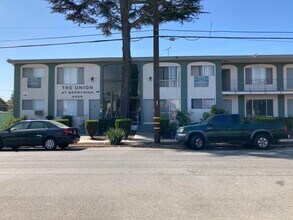 Berryman Apts in Los Angeles, CA - Building Photo - Building Photo