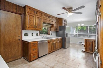 2837 Hermosa Dr in Decatur, GA - Building Photo - Building Photo