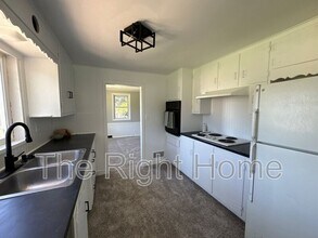 6109 Bedford Ave in Omaha, NE - Building Photo - Building Photo