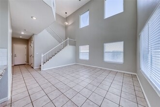 3608 Julia Waldene Ct in Las Vegas, NV - Building Photo - Building Photo